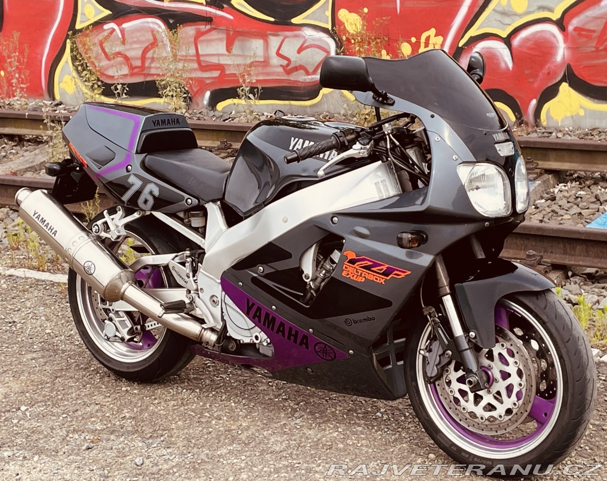 YAMAHA YZF R7
